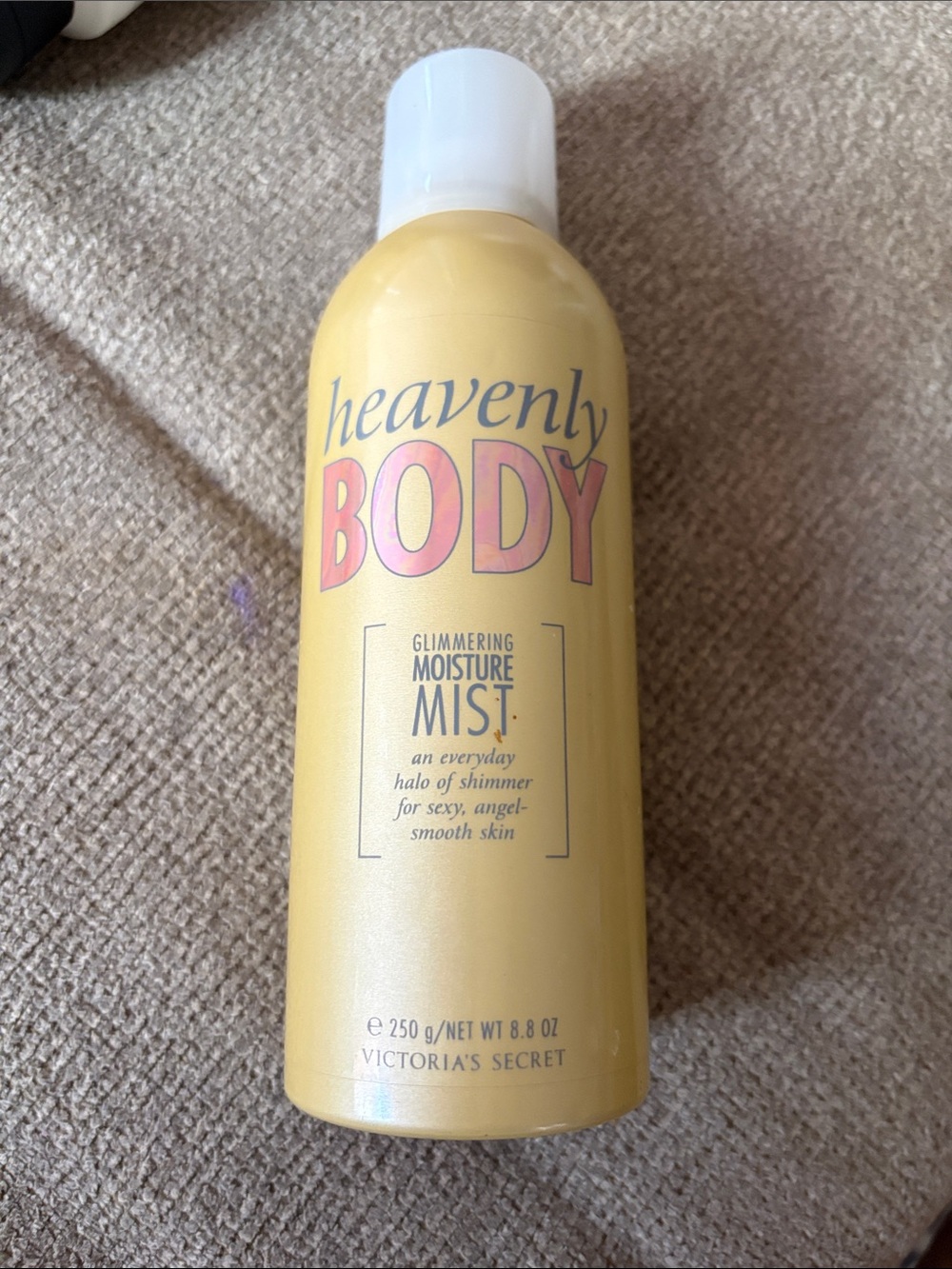 🕷️ Victoria’s Secret heavenly BODY GLIMMERING moisture mist